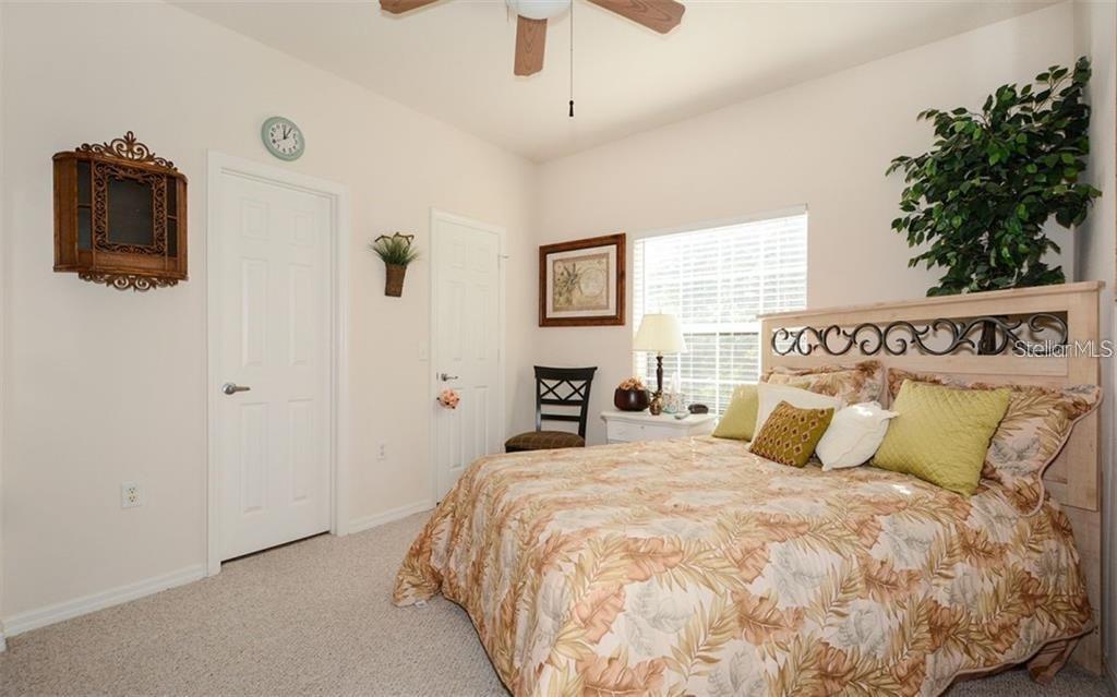 7685 PLANTATION CIR #B, UNIVERSITY PARK, FL — photo 17