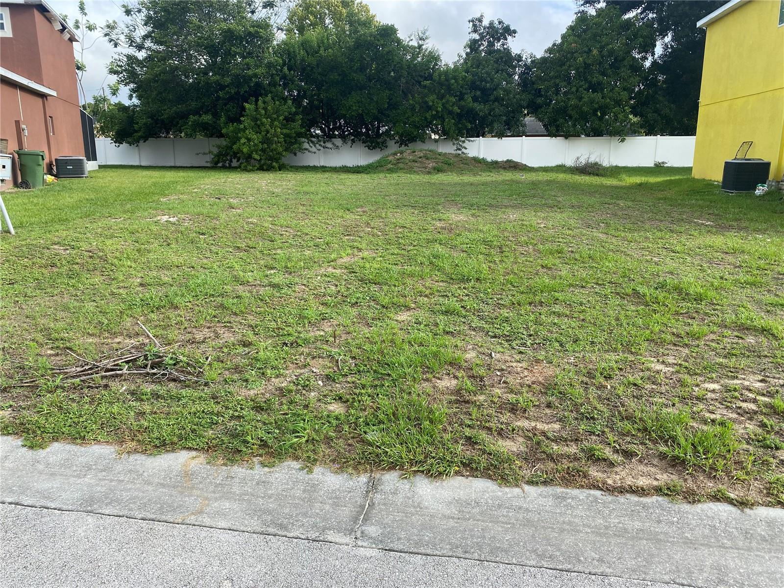 1304 SALISBURY DR, WINTER HAVEN, FL