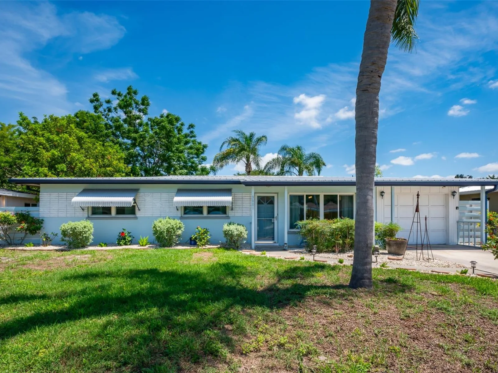 3801 HELENE ST, SARASOTA, FL — photo 2