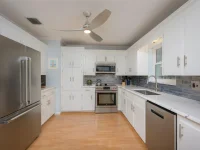 3801 HELENE ST — photo 11