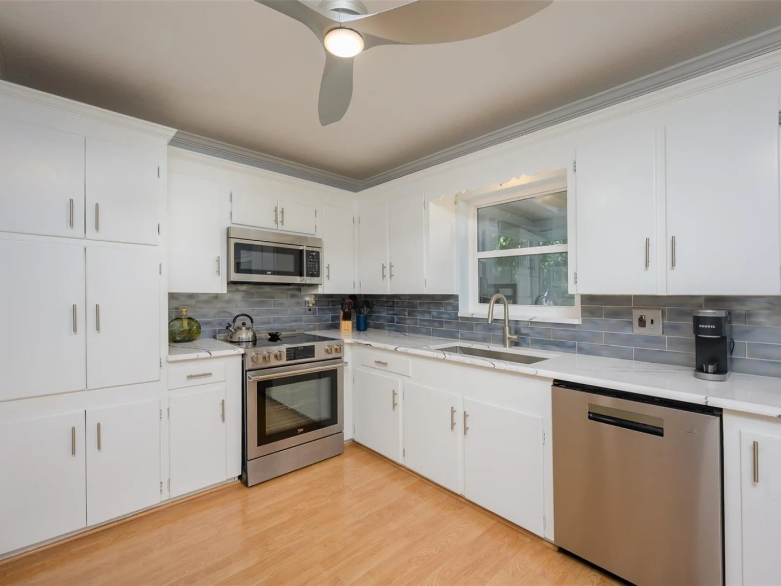 3801 HELENE ST, SARASOTA, FL — photo 12