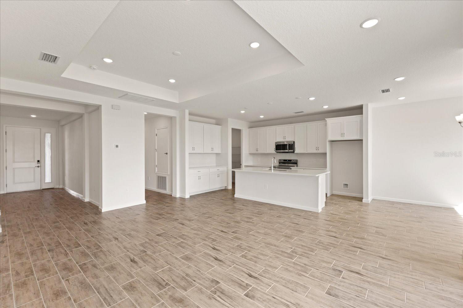 9584 VIBRANT LANE, VENICE, FL — photo 4