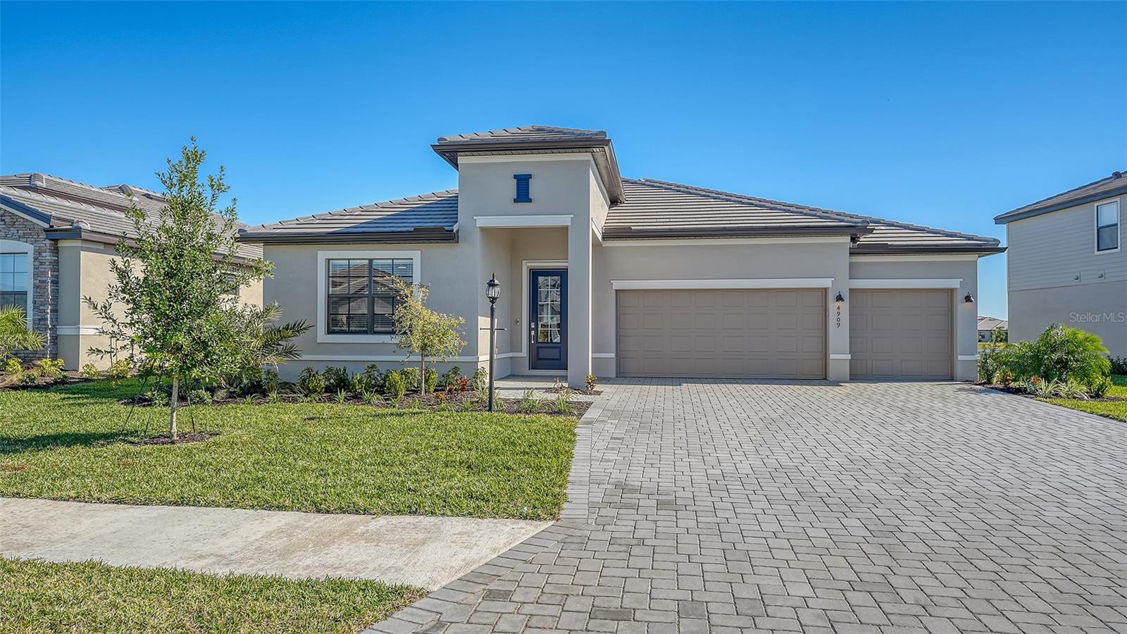 4909 OYSTER PEARL ST, LAKEWOOD RANCH, FL