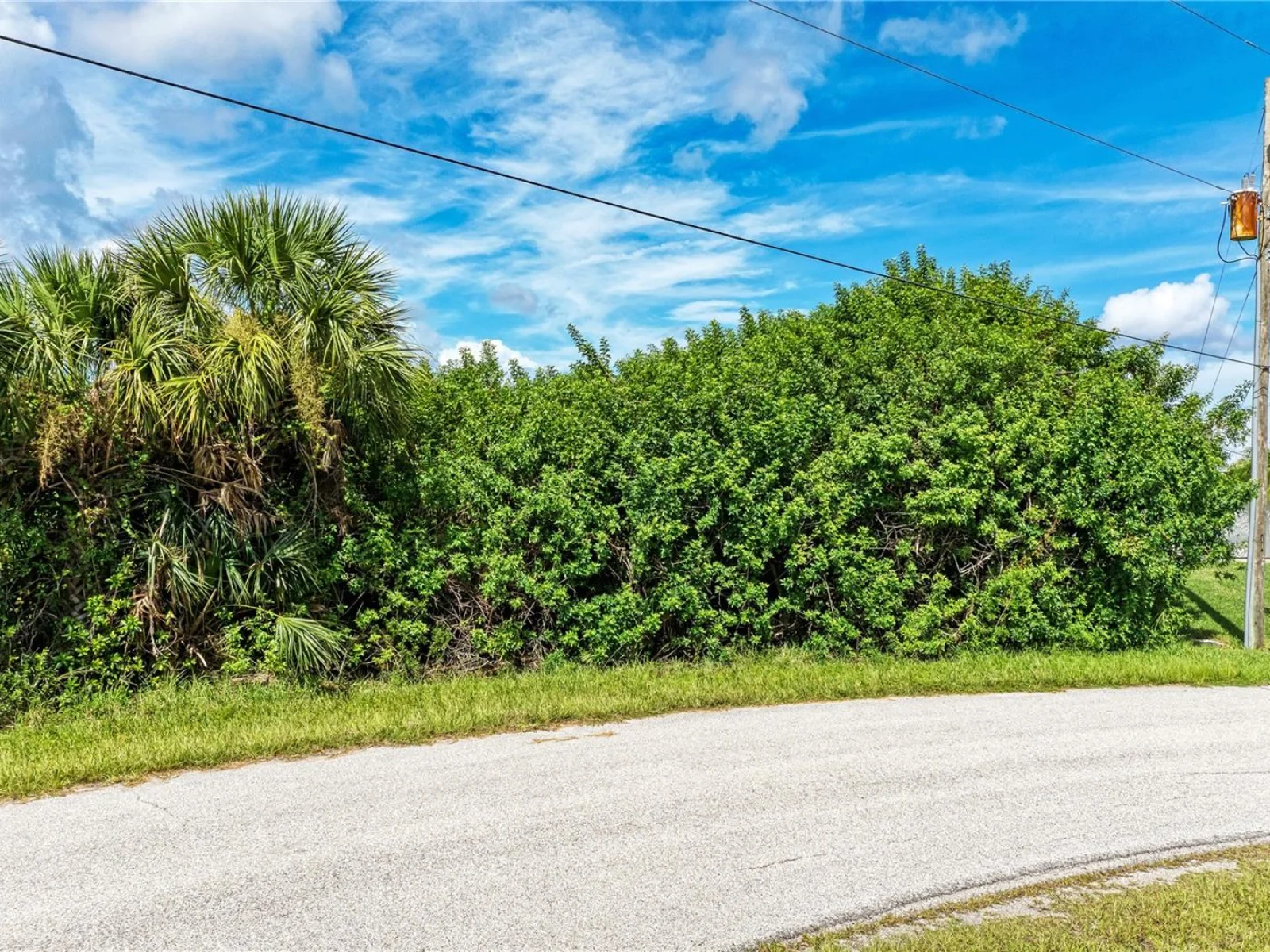 10442 MCALESTER CIR, PORT CHARLOTTE, FL — photo 13