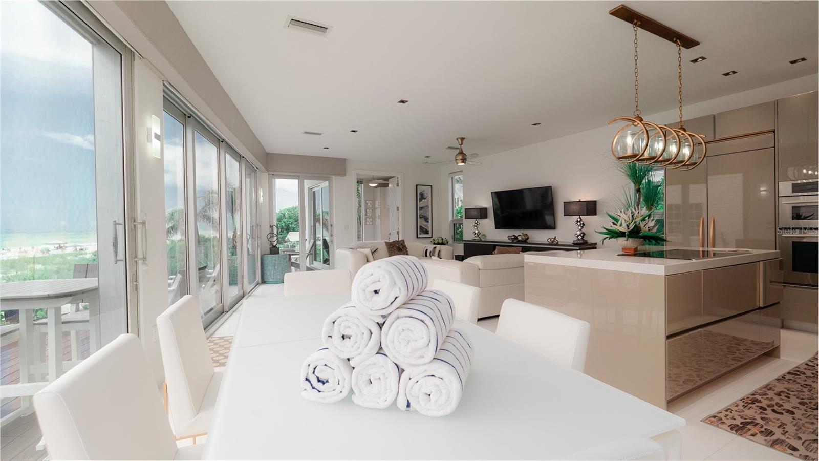 107 ELM AVE, ANNA MARIA, FL — photo 10