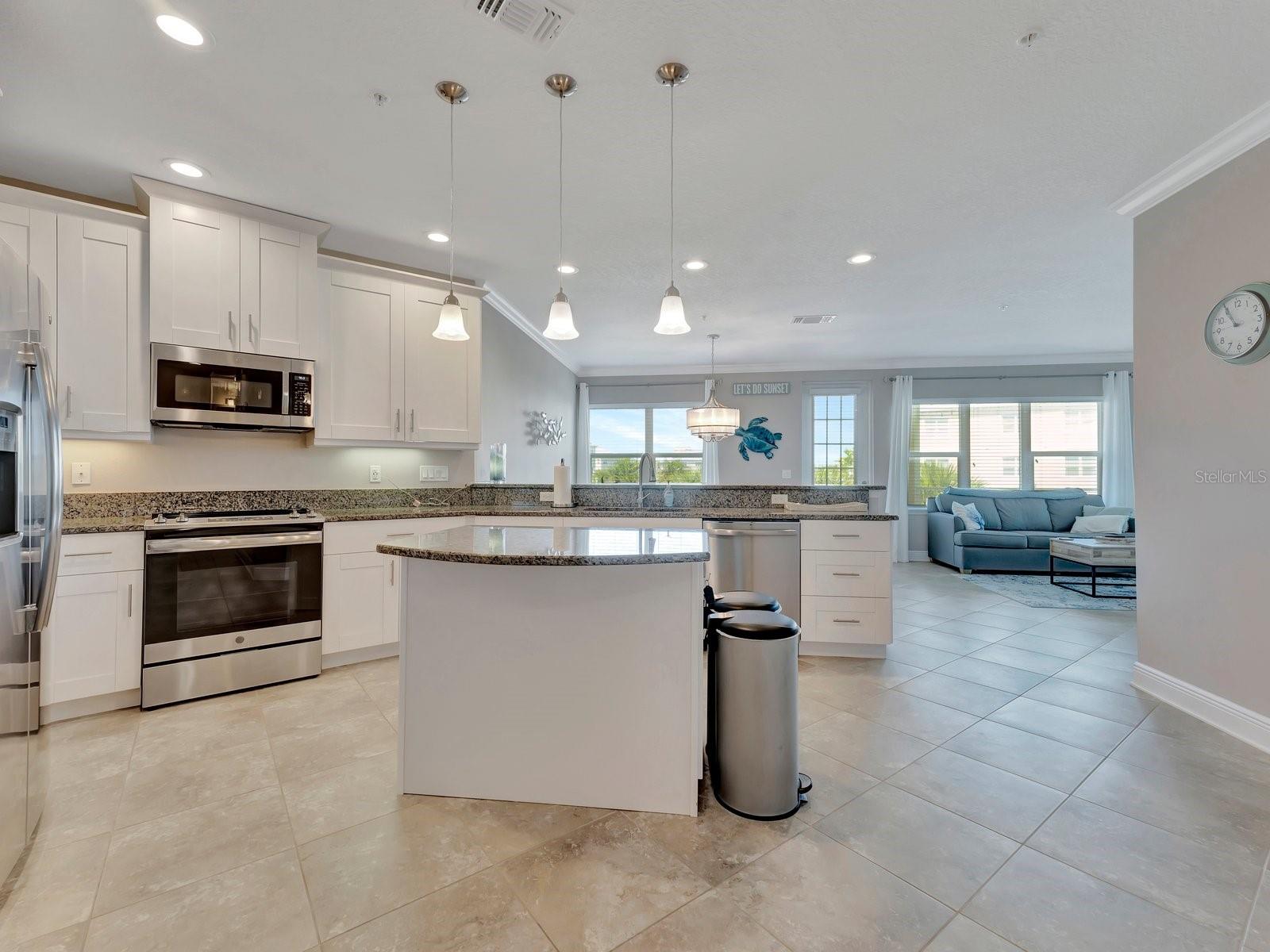 7840 34TH AVE W #202, BRADENTON, FL — photo 8