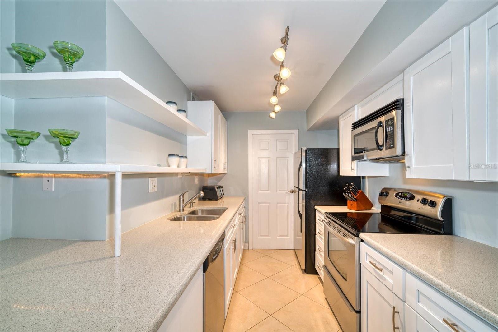 10355 PARADISE BLVD #612, TREASURE ISLAND, FL — photo 14
