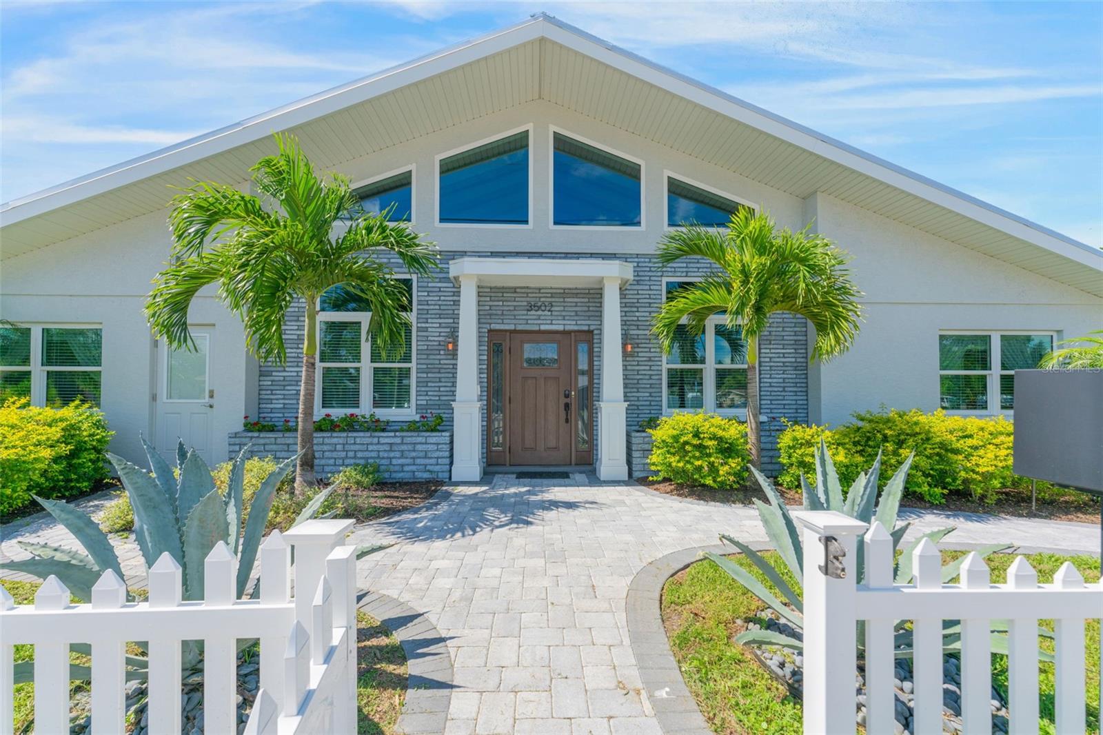 3502 BAHIA VISTA ST, SARASOTA, FL — photo 2