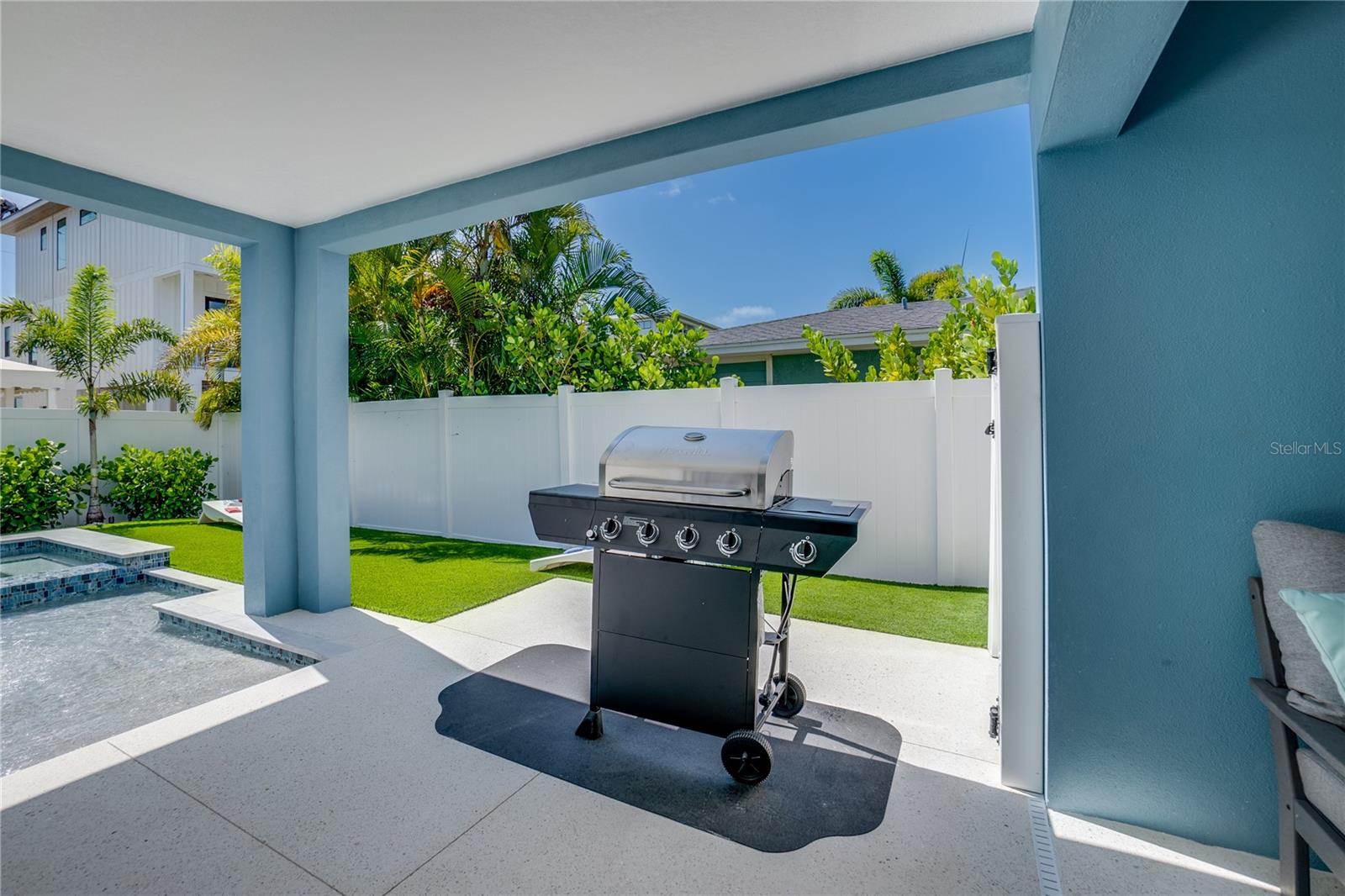 2102 AVENUE B, BRADENTON BEACH, FL — photo 56