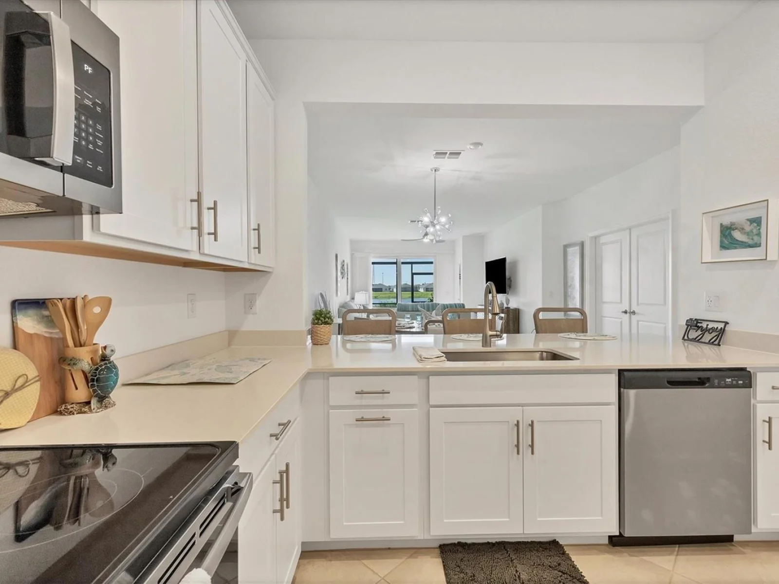 8757 SAINT KITTS CIR, ENGLEWOOD, FL — photo 15