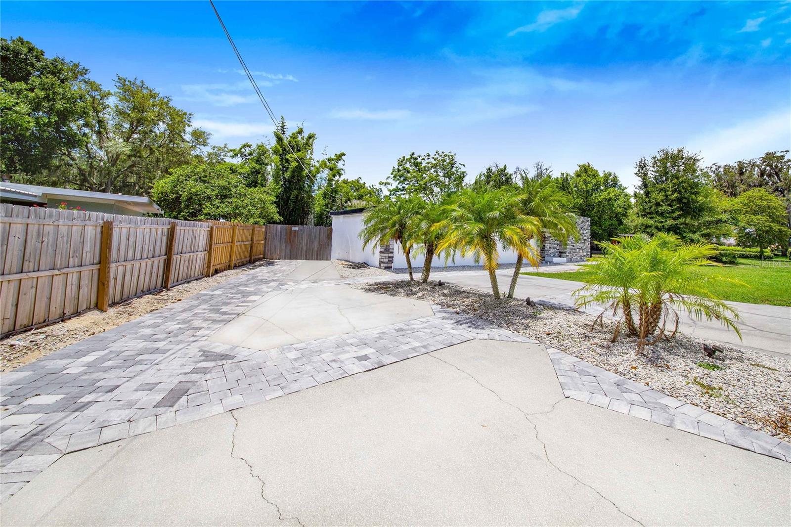 1004 AVENUE G NE, WINTER HAVEN, FL — photo 6