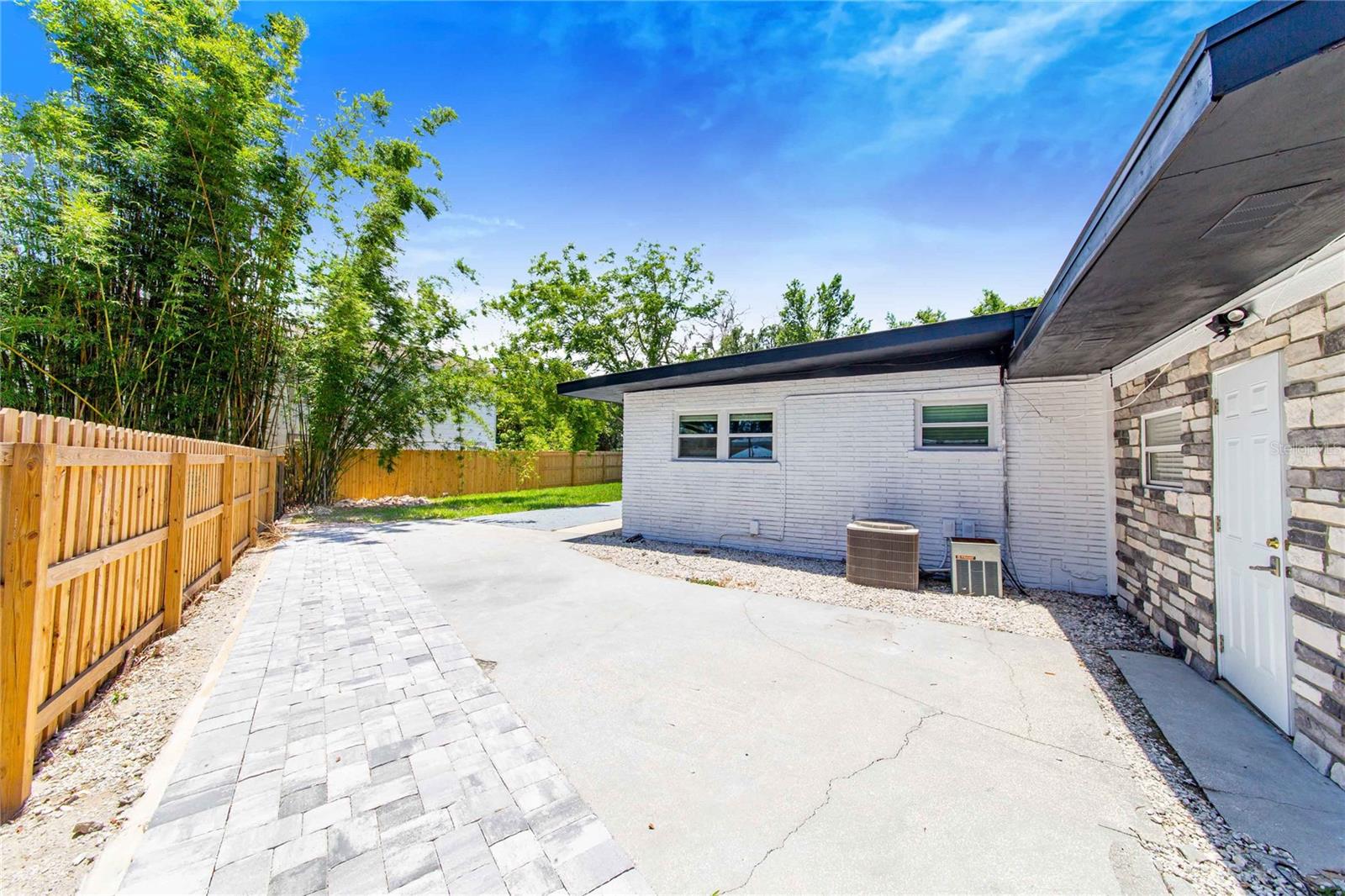 1004 AVENUE G NE, WINTER HAVEN, FL — photo 28