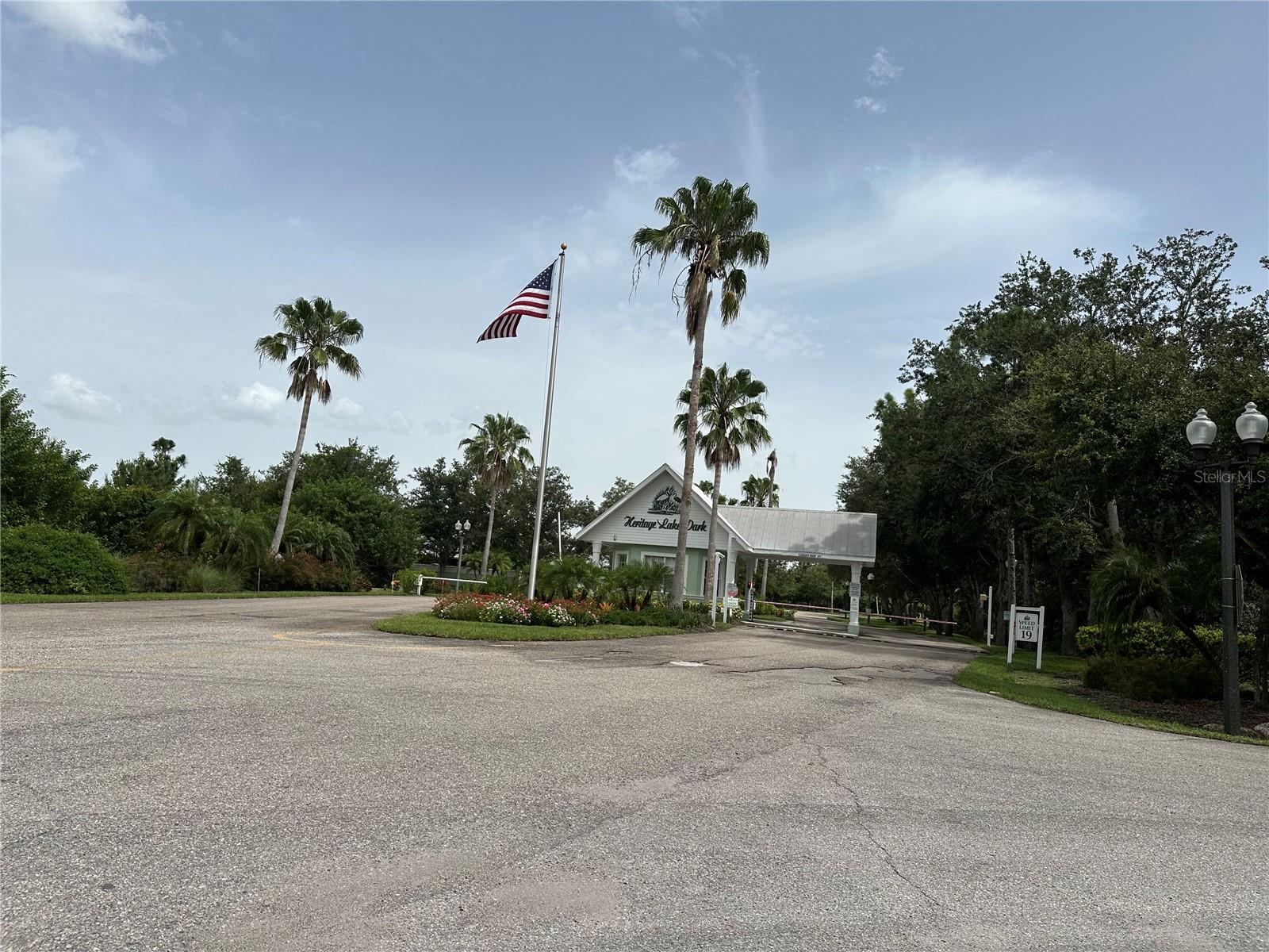 2140 HERON LAKE DR #204, PUNTA GORDA, FL — photo 4