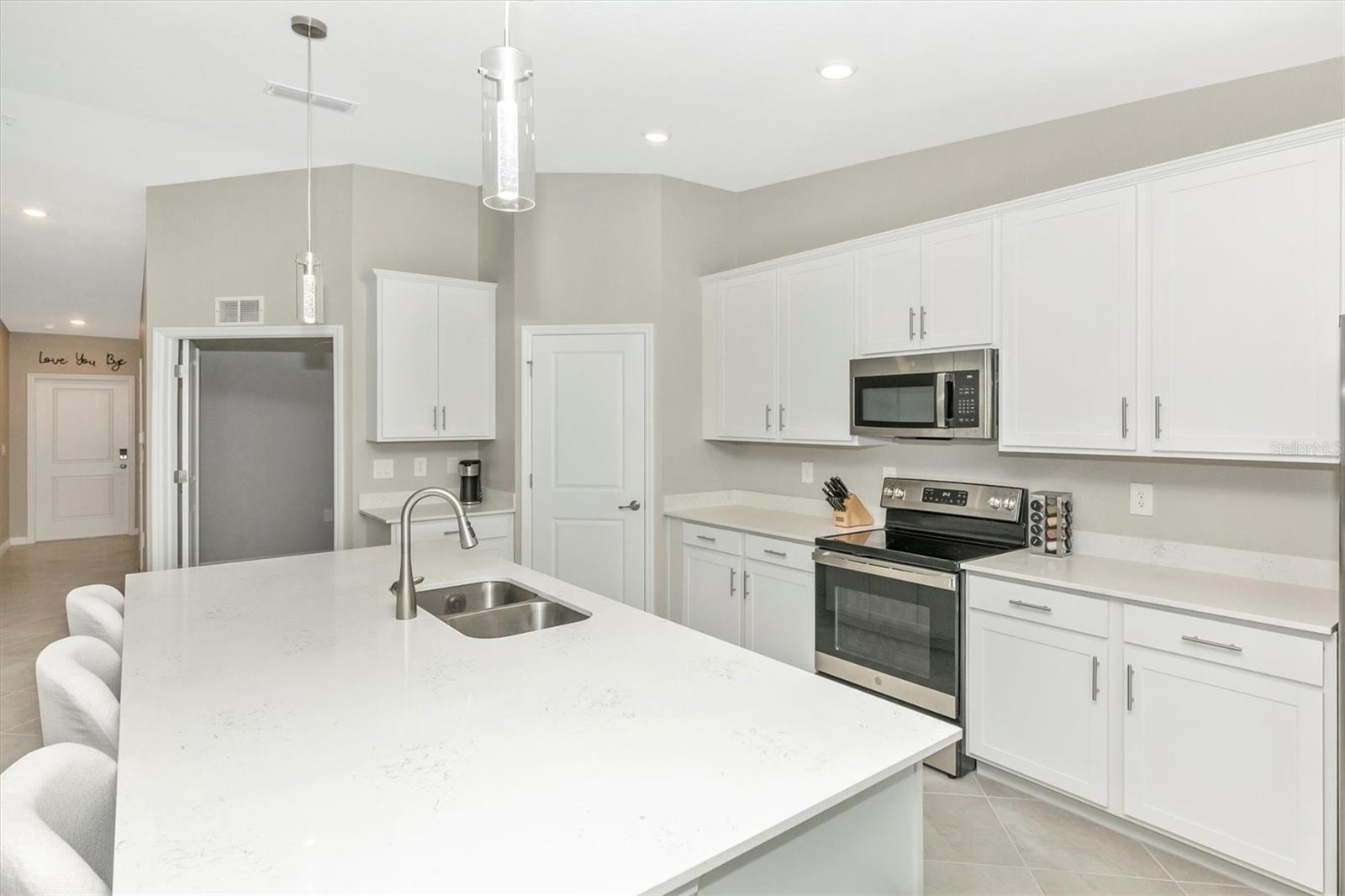 12550 GALAPAGOS ST #204, VENICE, FL — photo 14