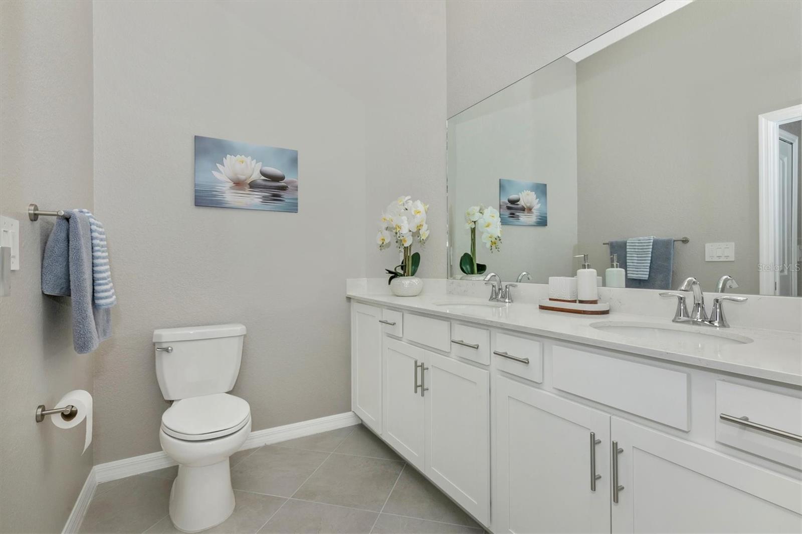 12550 GALAPAGOS ST #204, VENICE, FL — photo 33