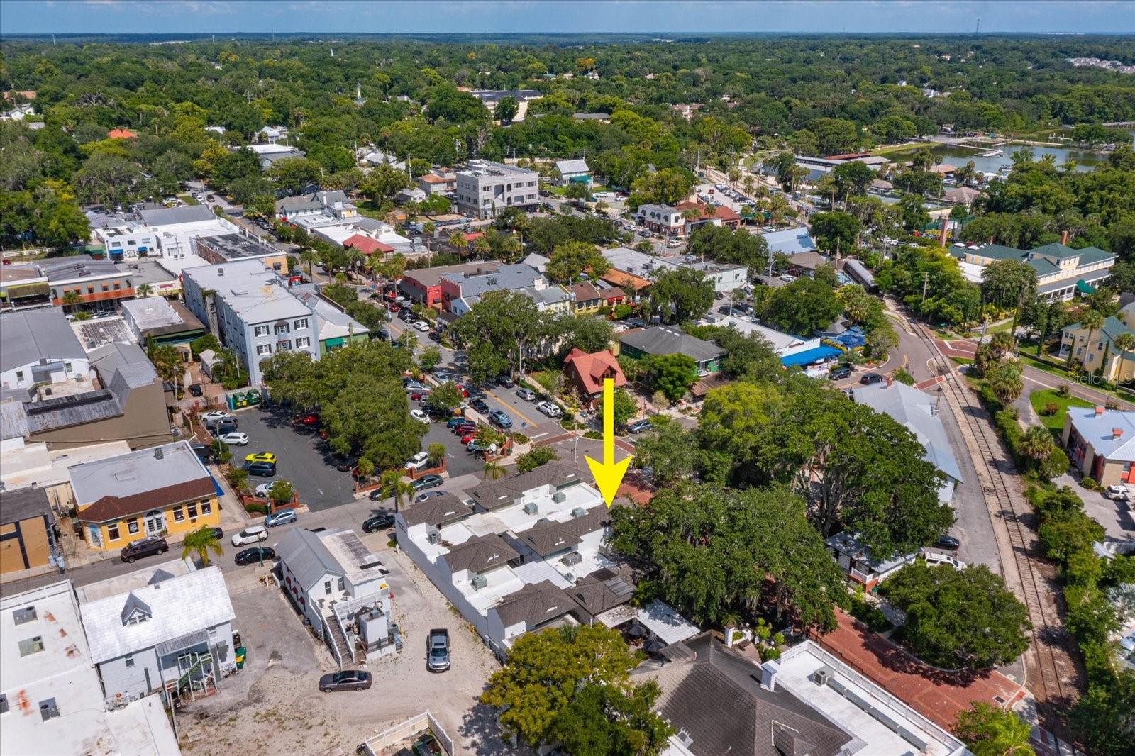 237 W 4TH AVE #2, MOUNT DORA, FL — photo 5