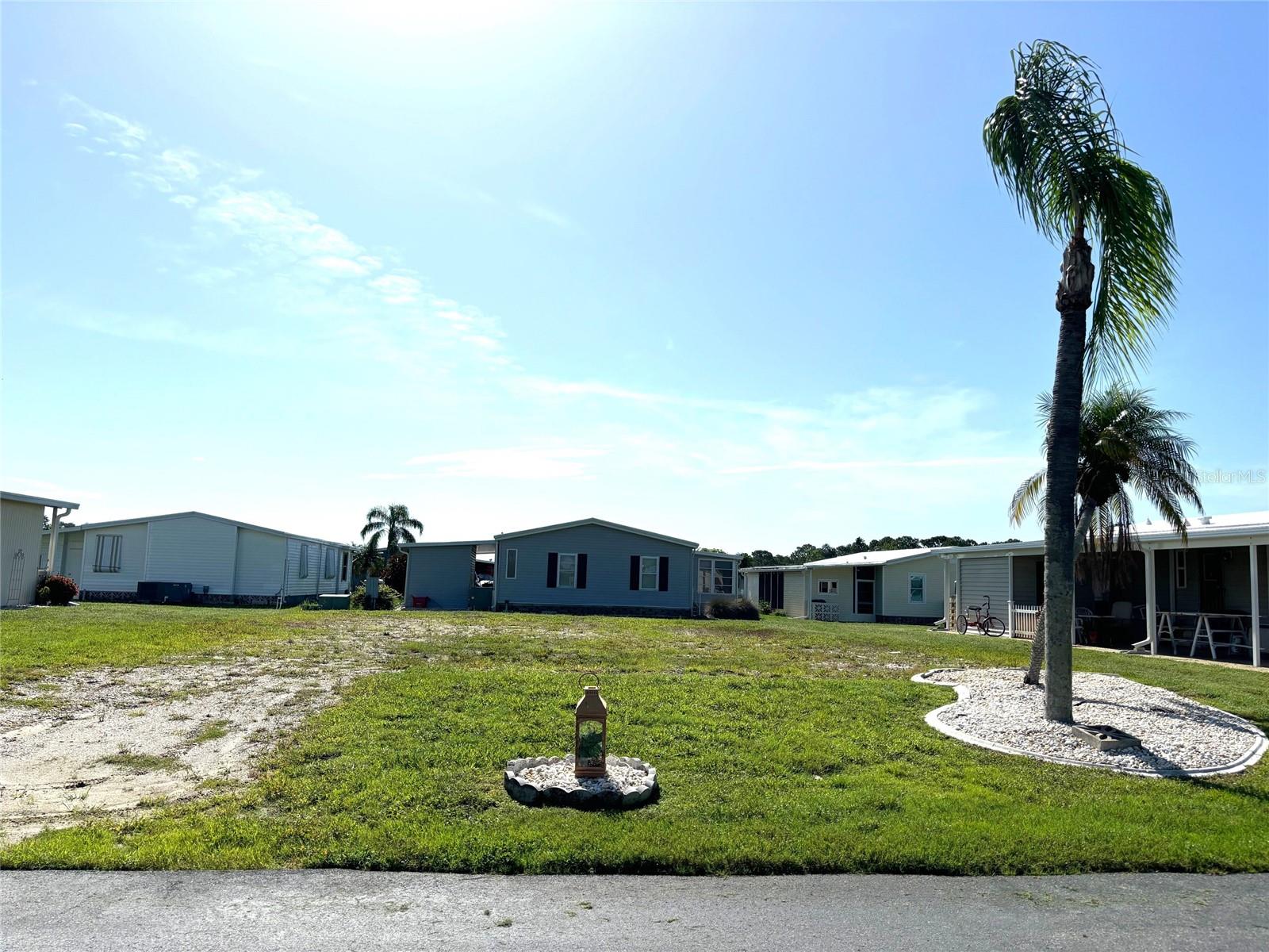 707 BLANCA, NORTH PORT, FL