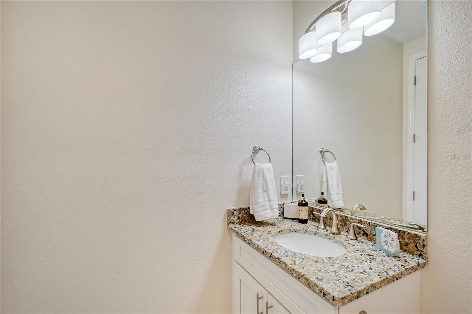 7930 34TH AVENUE W #102, BRADENTON, FL — photo 31