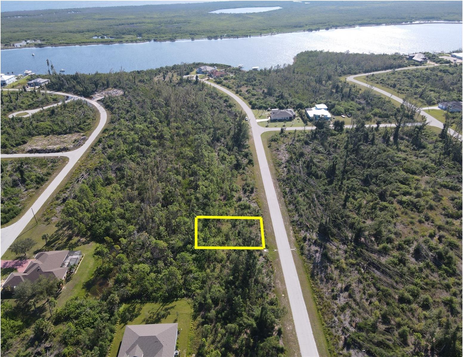 16042 LANKFORD CT, PORT CHARLOTTE, FL — photo 2