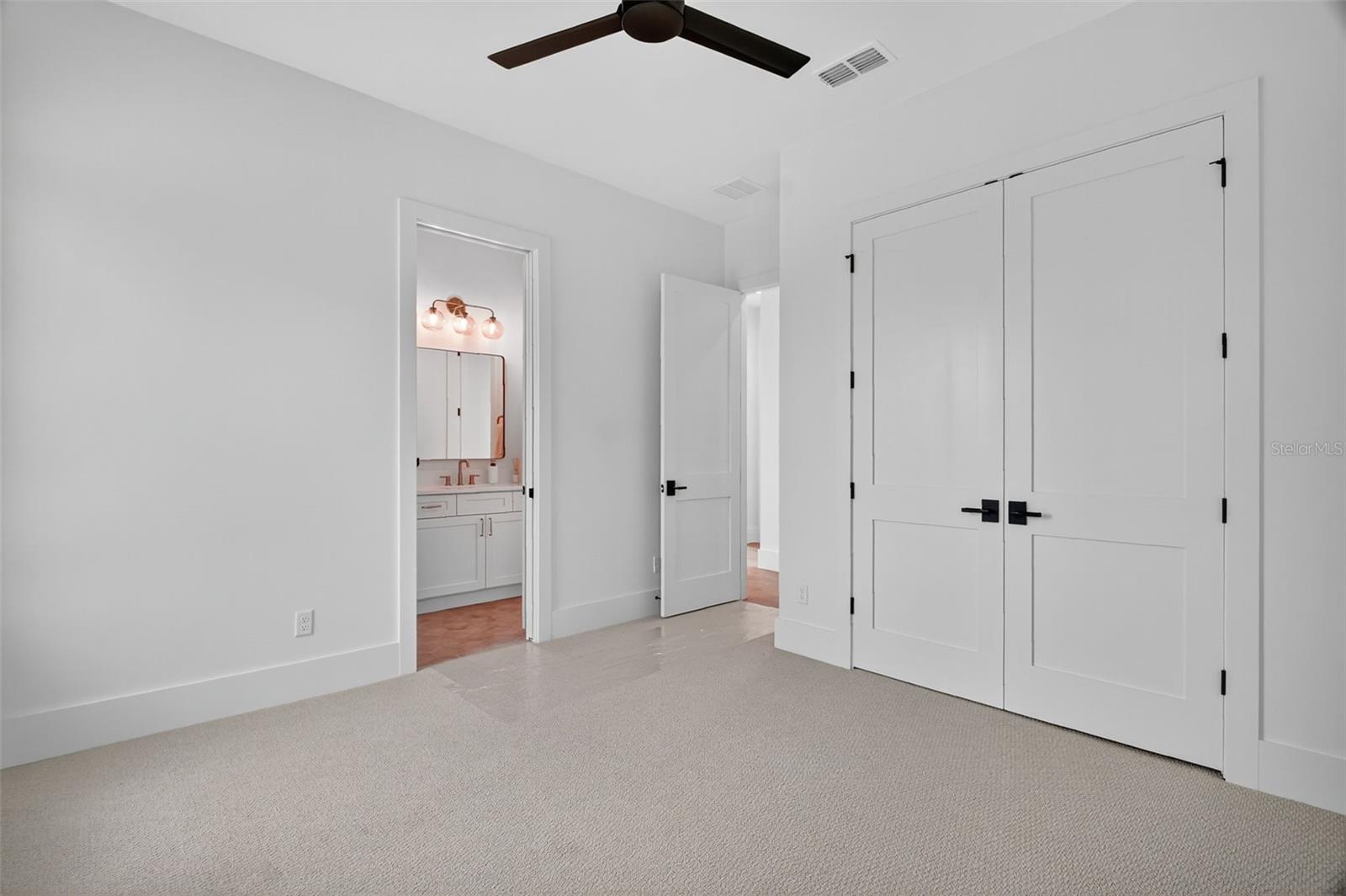 576 CASEY LOOP, MOUNT DORA, FL — photo 56