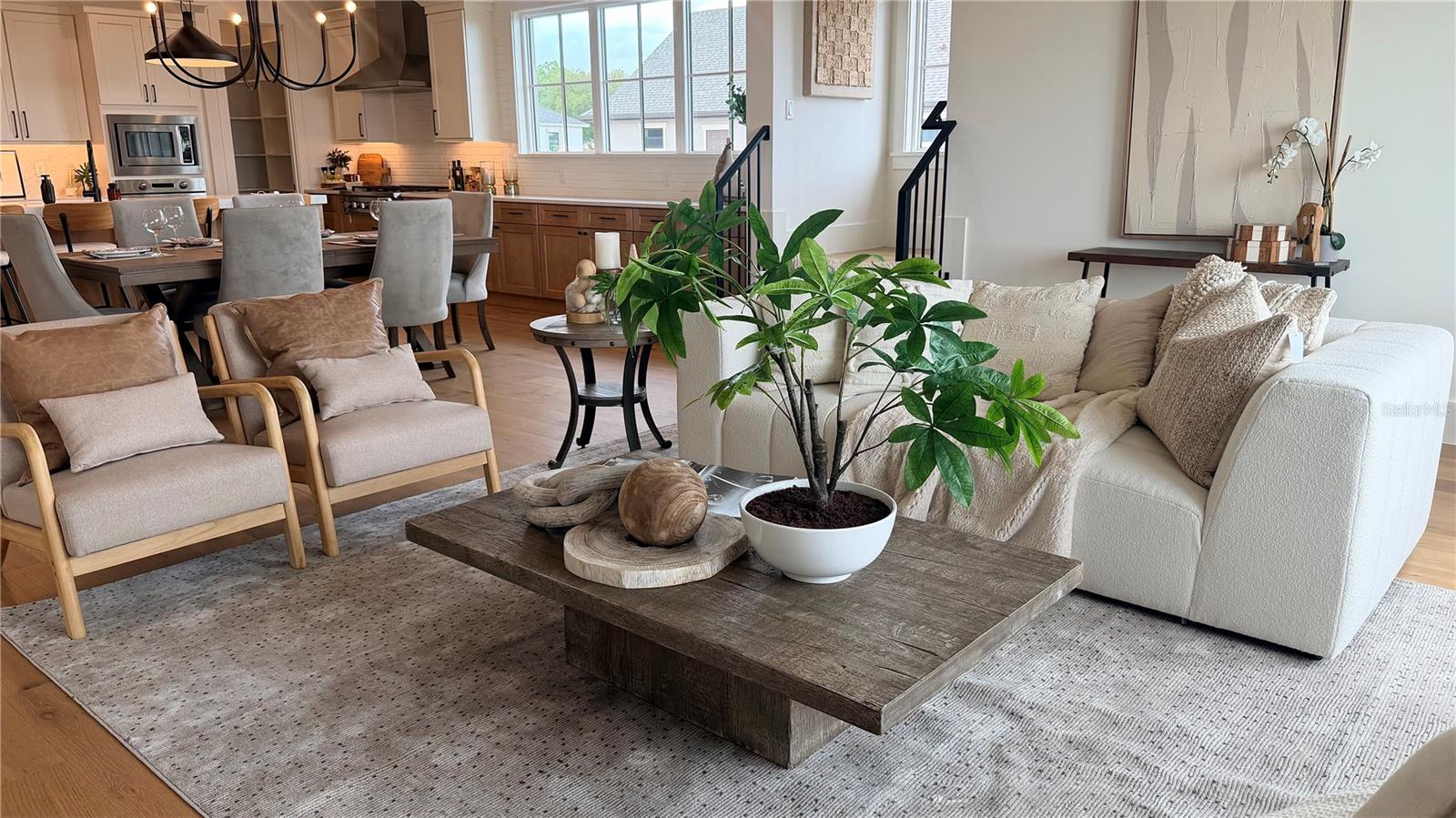 576 CASEY LOOP, MOUNT DORA, FL — photo 10
