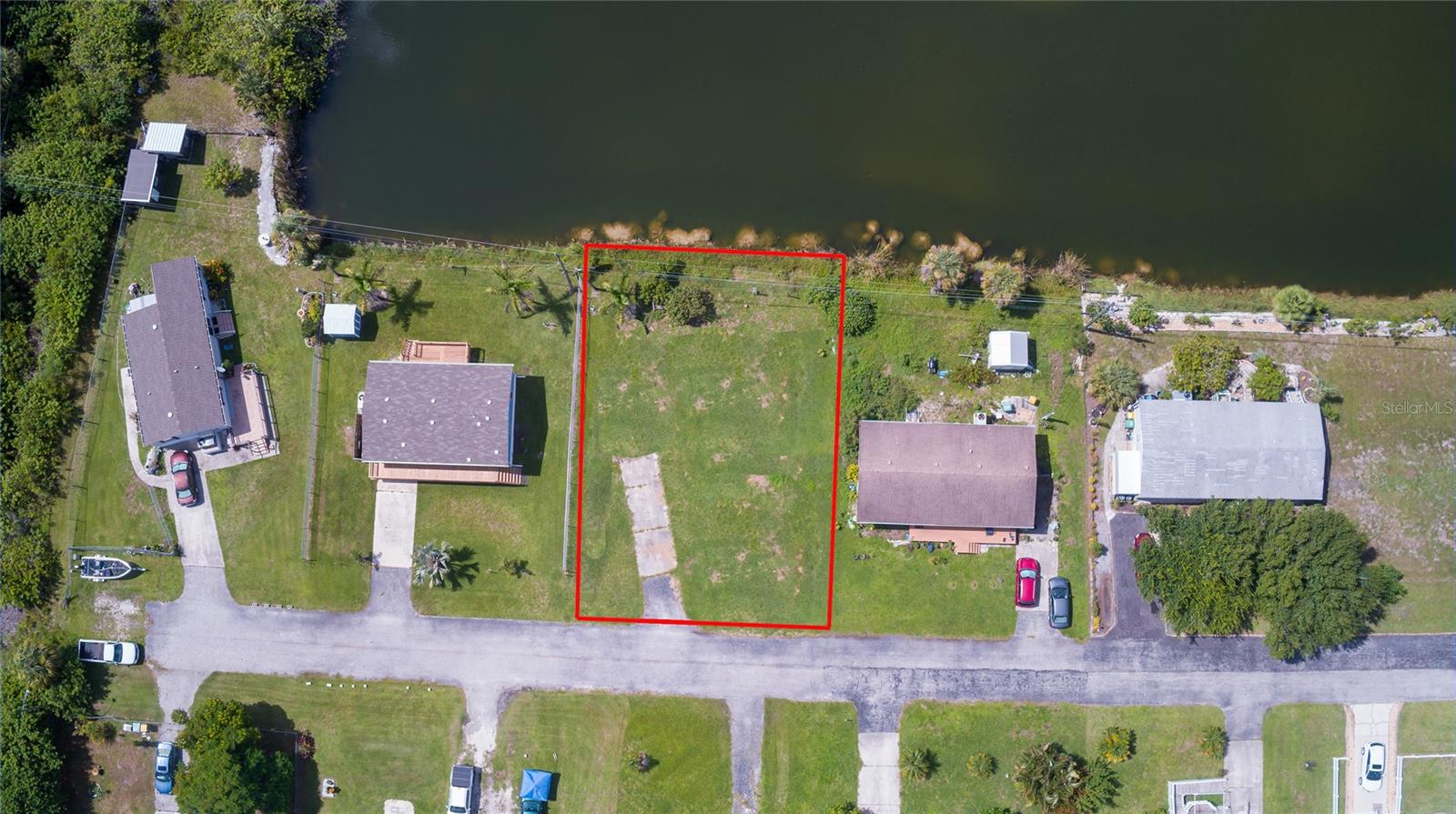 2811 CARL AVE, PUNTA GORDA, FL — photo 3