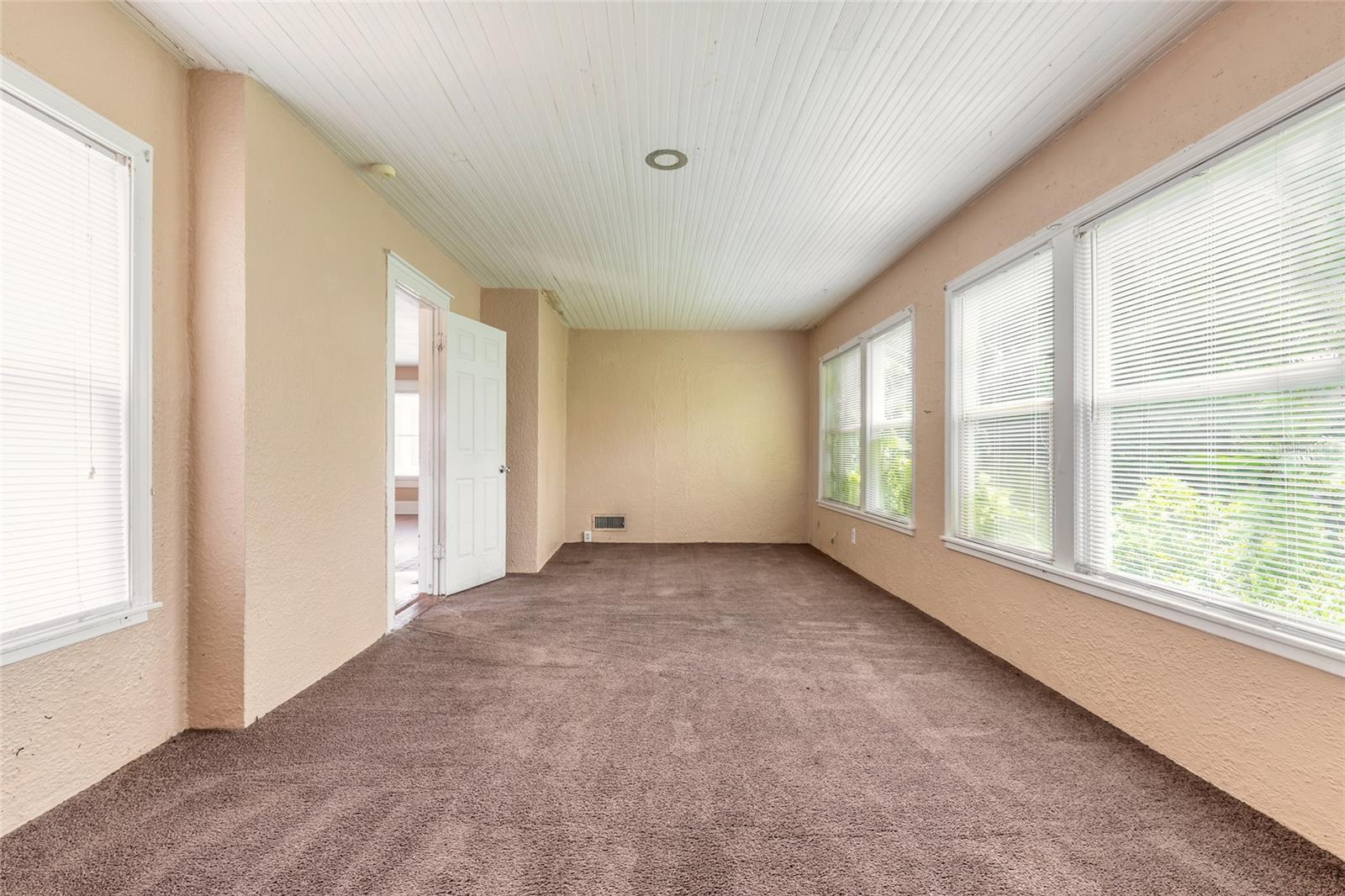 724 N OLEANDER AVE, DAYTONA BEACH, FL — photo 10