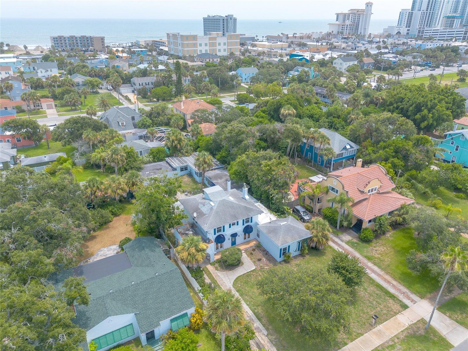 724 N OLEANDER AVE, DAYTONA BEACH, FL — photo 51