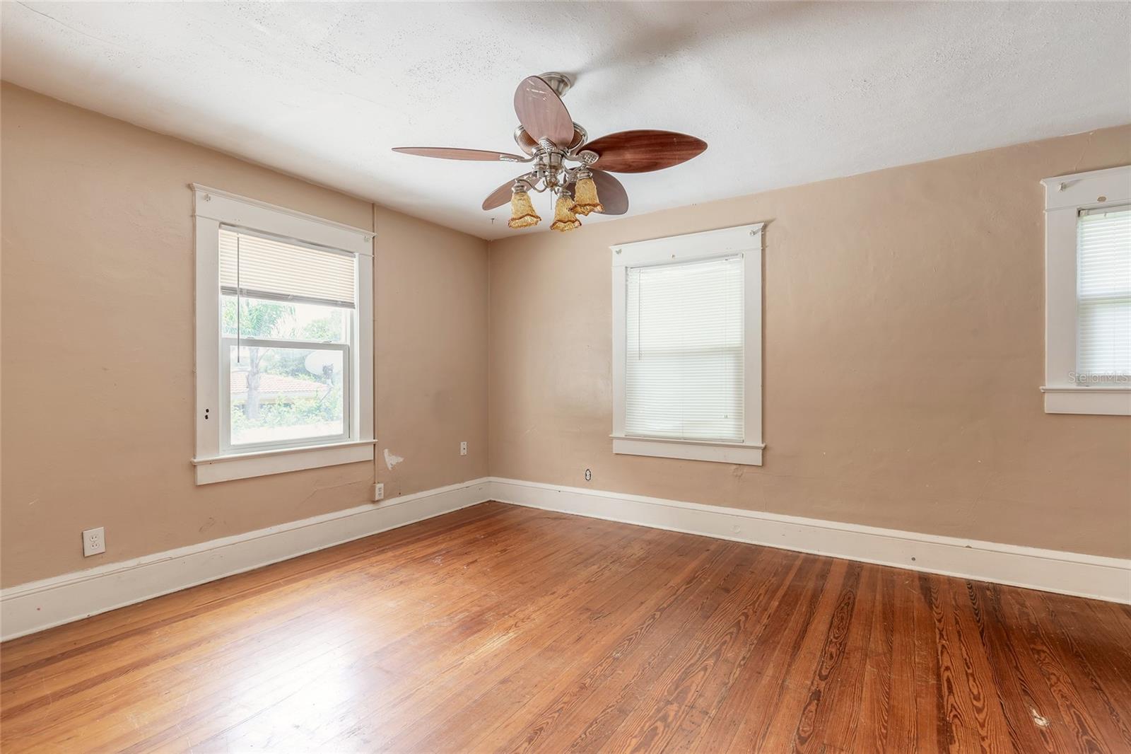 724 N OLEANDER AVE, DAYTONA BEACH, FL — photo 32