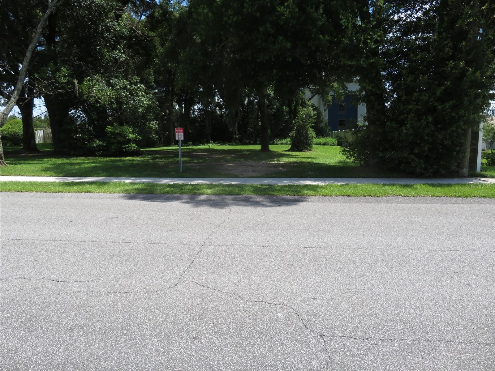 , DADE CITY, FL