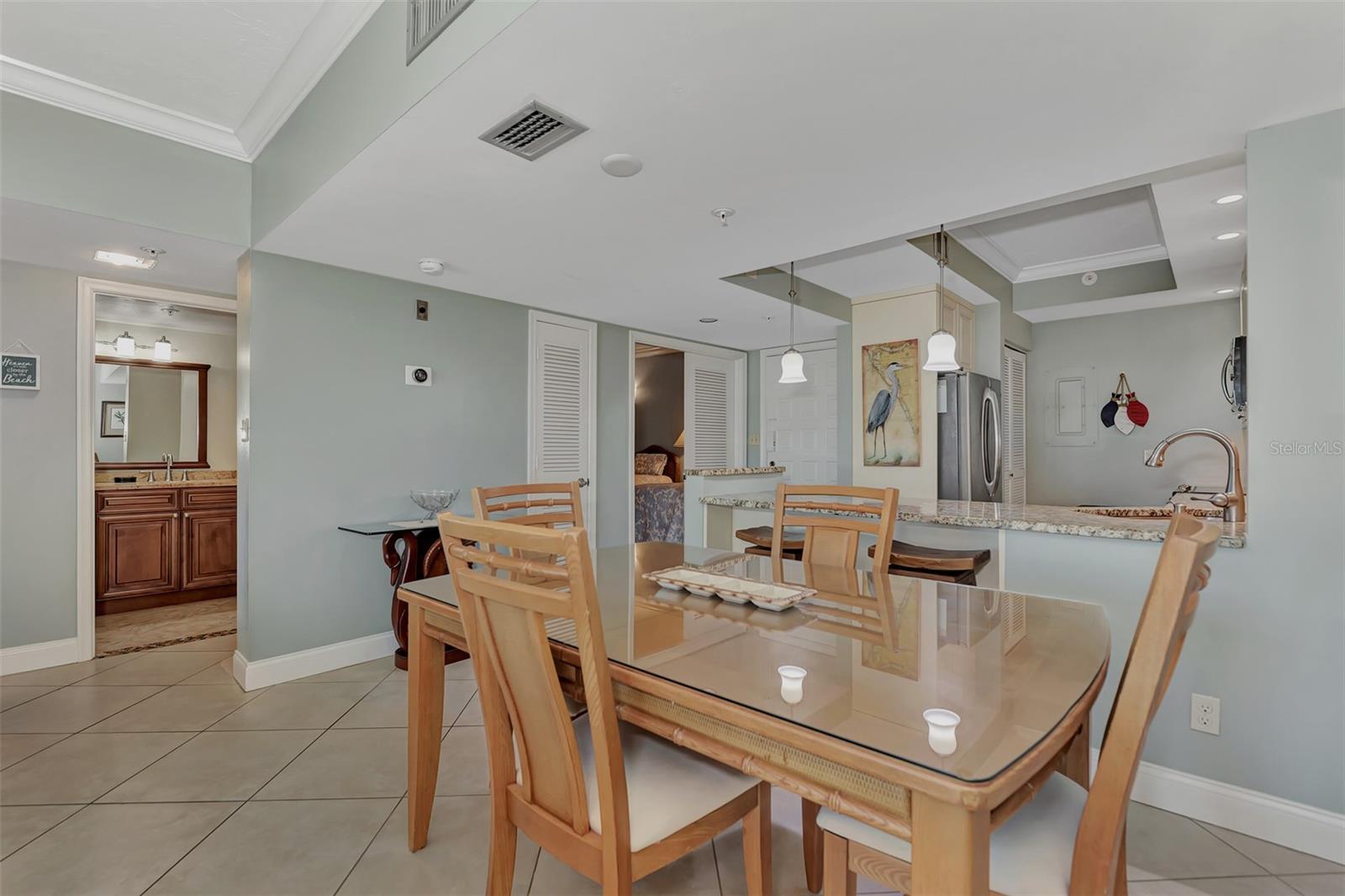 1945 GULF OF MEXICO DR #M2-414, LONGBOAT KEY, FL — photo 18