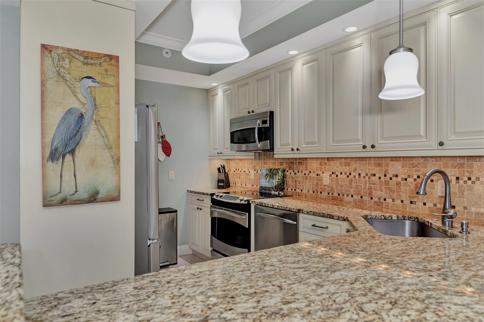 1945 GULF OF MEXICO DR #M2-414, LONGBOAT KEY, FL — photo 19