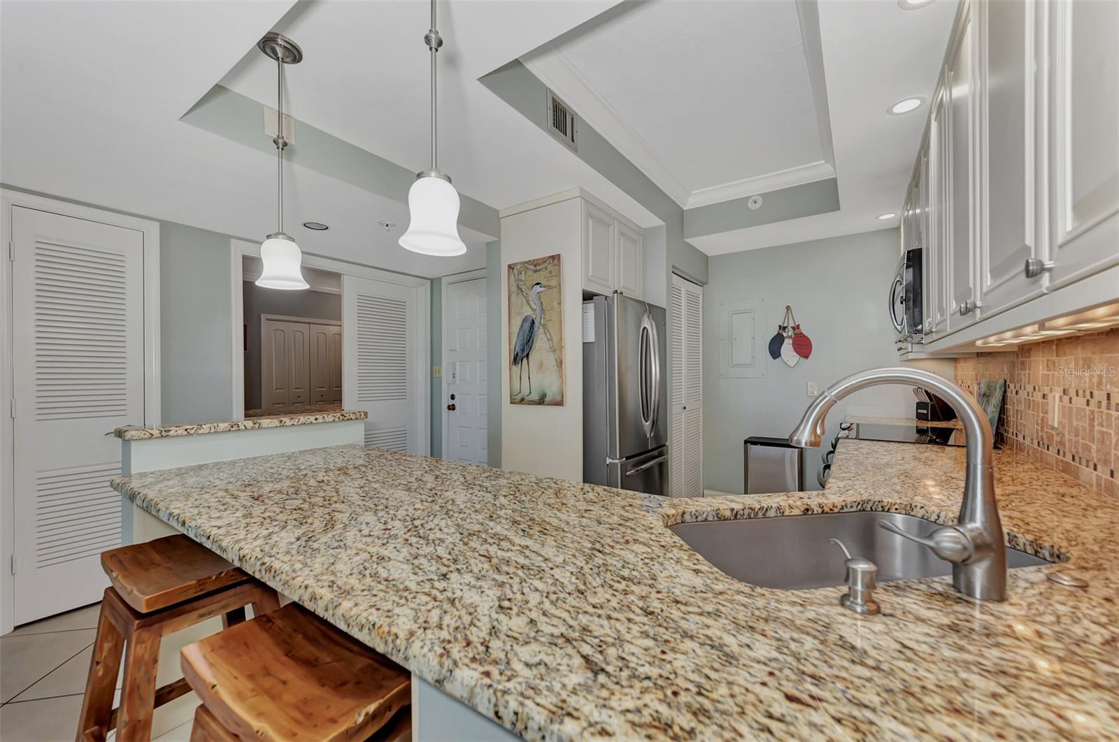1945 GULF OF MEXICO DR #M2-414, LONGBOAT KEY, FL — photo 21