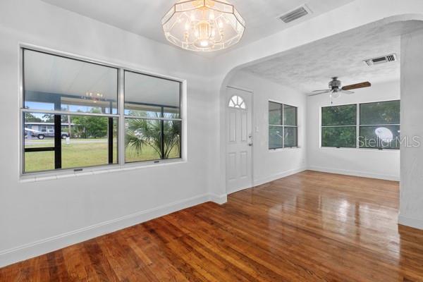 1404 E ALFRED ST, TAVARES, FL — photo 43