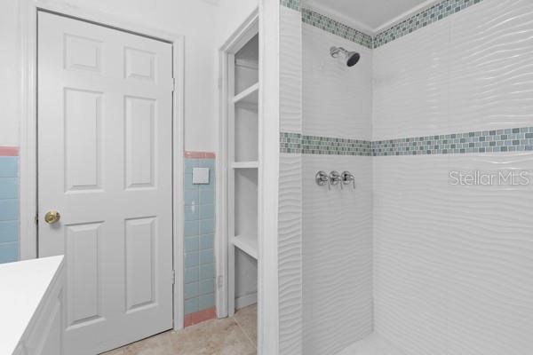 1404 E ALFRED ST, TAVARES, FL — photo 58