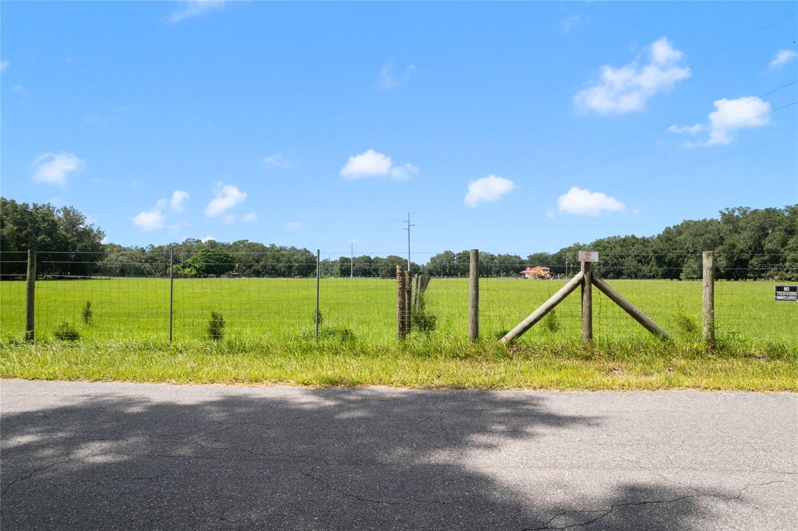 CR 552, BUSHNELL, FL
