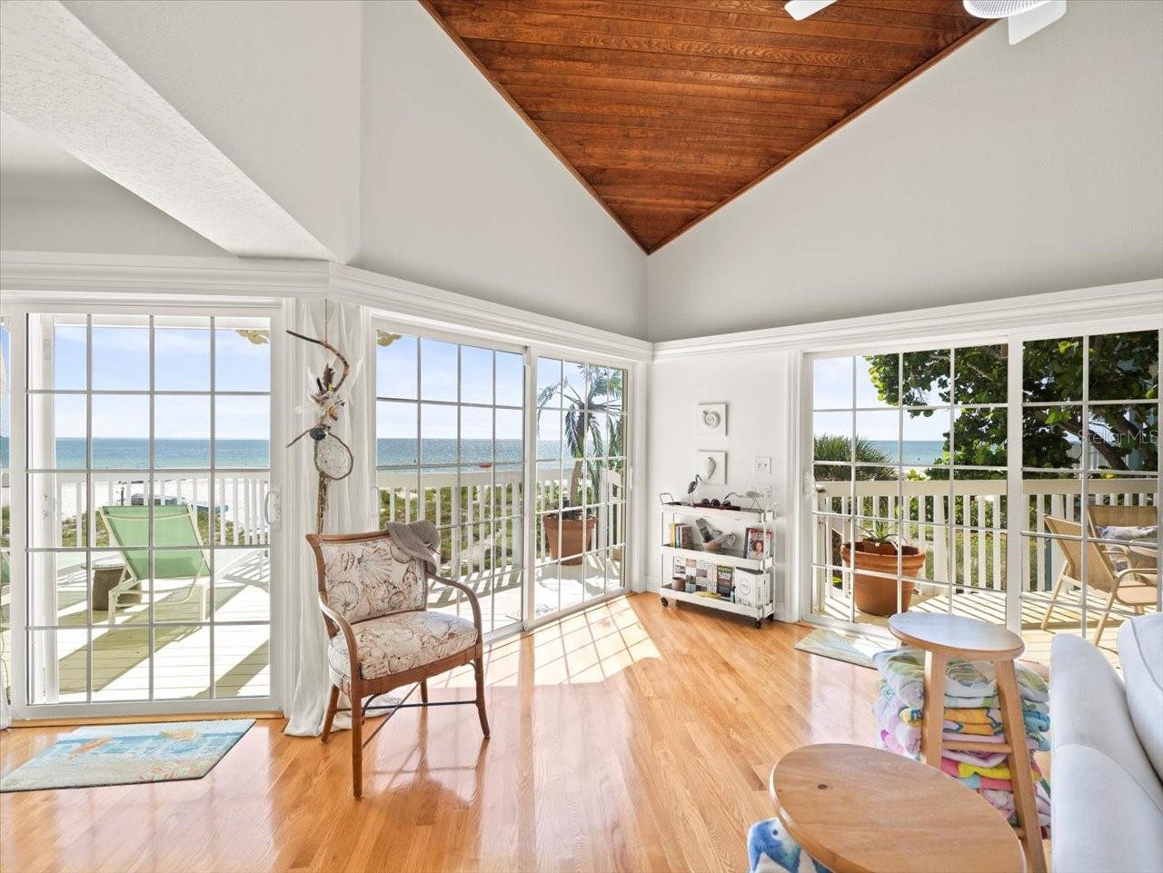 20052 GULF BLVD, INDIAN SHORES, FL — photo 32