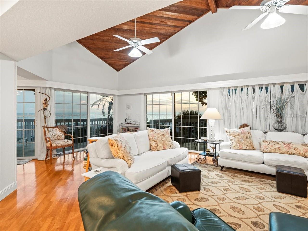 20052 GULF BLVD, INDIAN SHORES, FL — photo 26