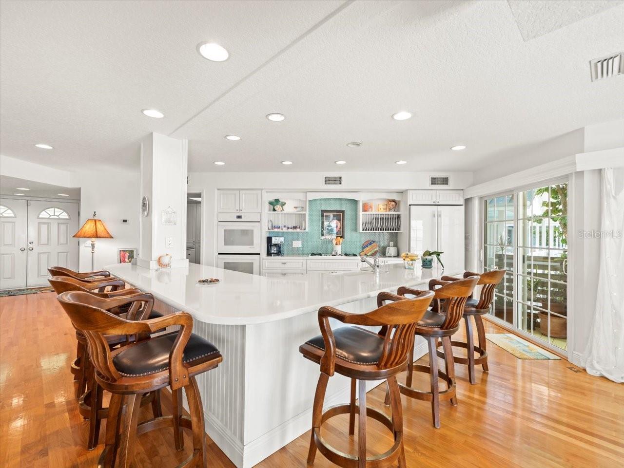 20052 GULF BLVD, INDIAN SHORES, FL — photo 36