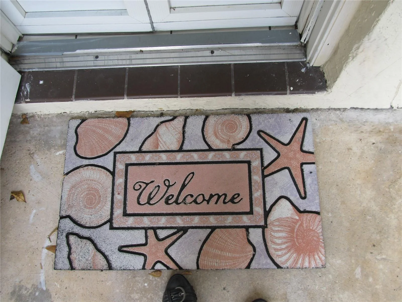7050 W COUNTRY CLUB DR N #10-A, SARASOTA, FL — photo 2