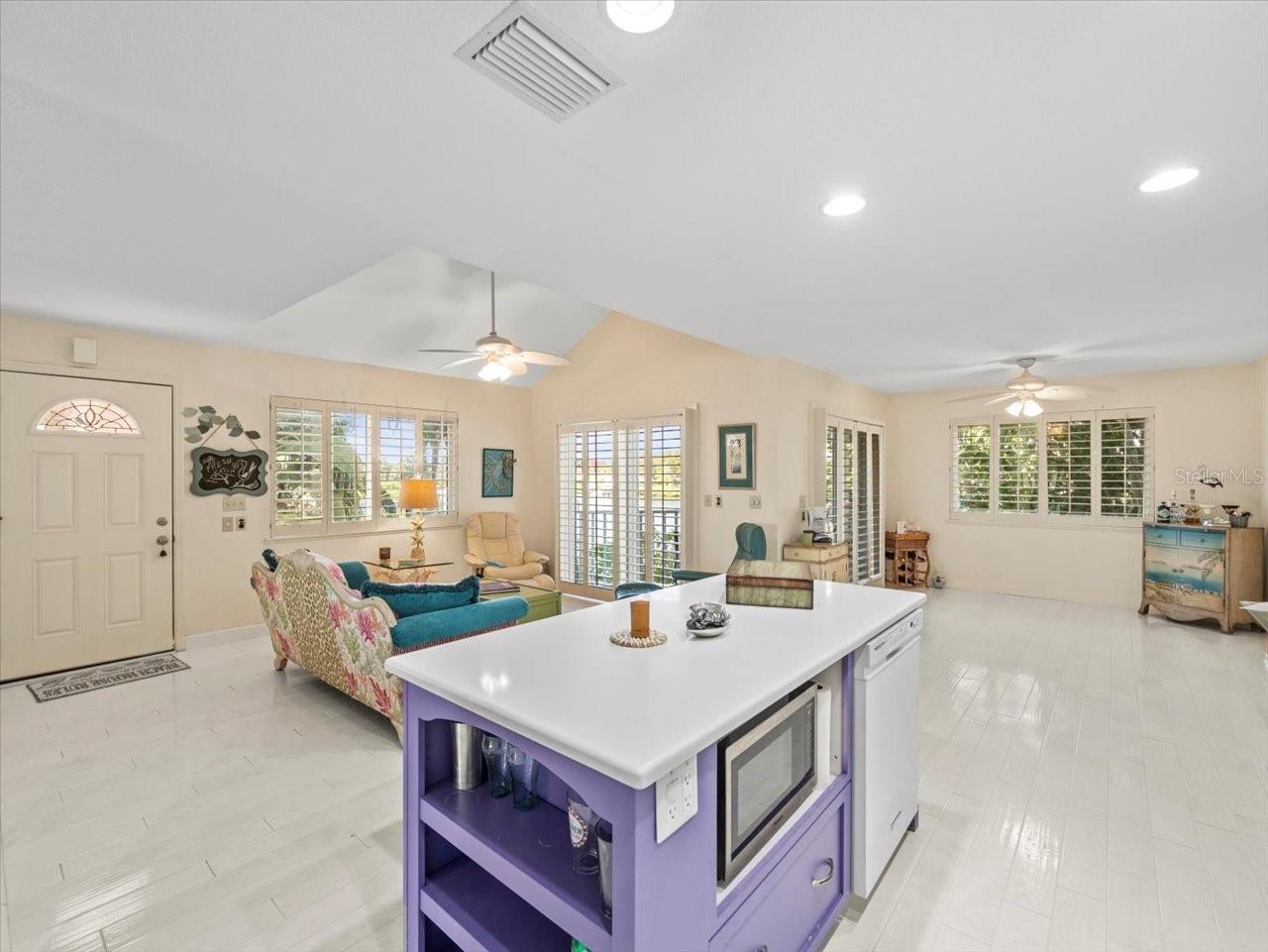20051 GULF BLVD, INDIAN SHORES, FL — photo 40