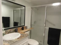 7351 W COUNTRY CLUB DR N #202 — photo 21