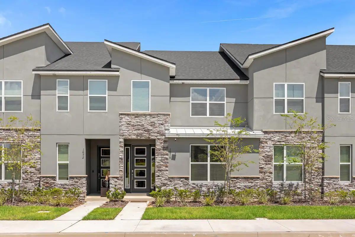 1676 TROPICAL PALMS CIR, KISSIMMEE, FL