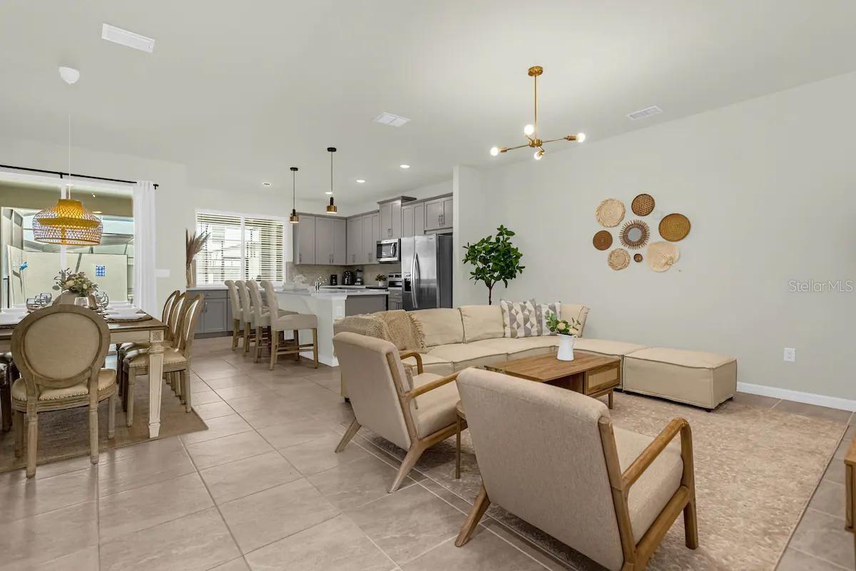 1676 TROPICAL PALMS CIR, KISSIMMEE, FL — photo 9