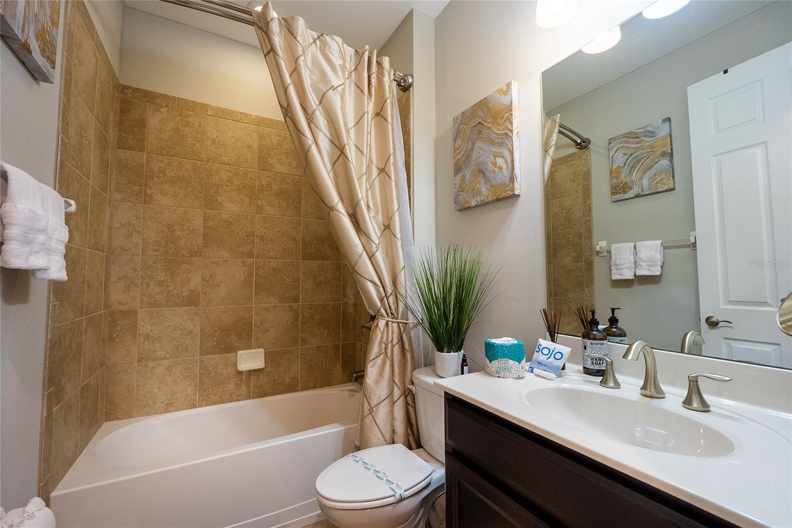 139 MARAVIYA BLVD, NOKOMIS, FL — photo 18