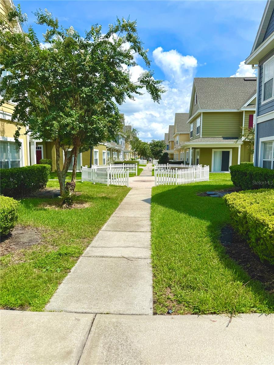 2606 LODI CIR #105, KISSIMMEE, FL
