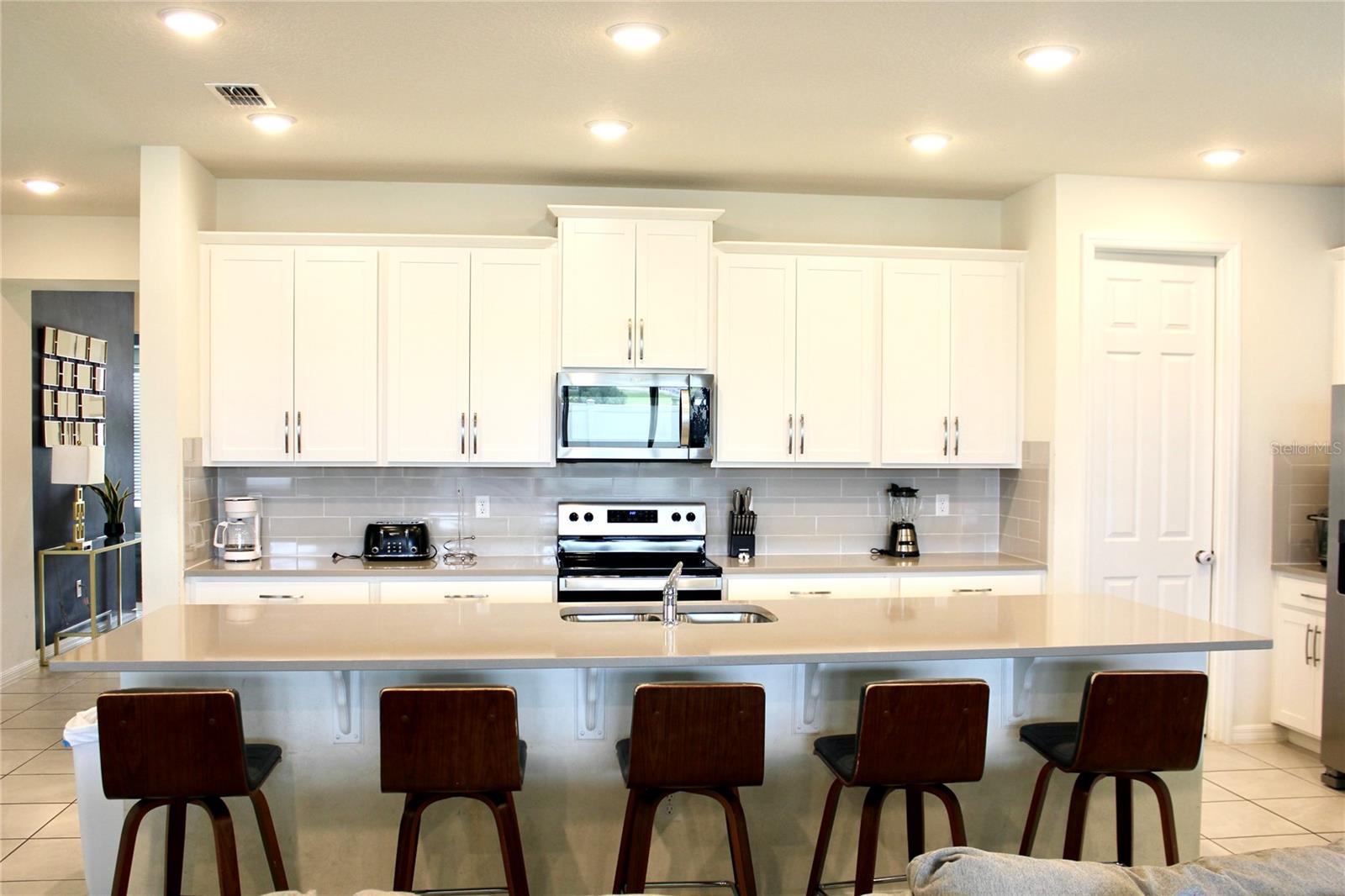 1864 CARIBBEAN VIEW TER, KISSIMMEE, FL — photo 47