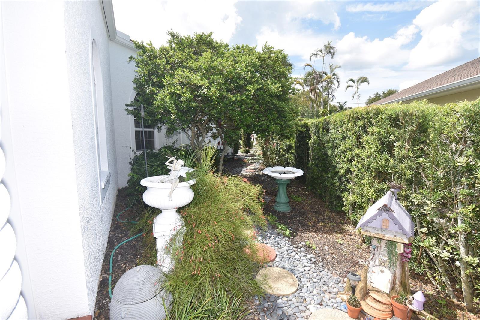 2107 89TH ST NW, BRADENTON, FL — photo 45