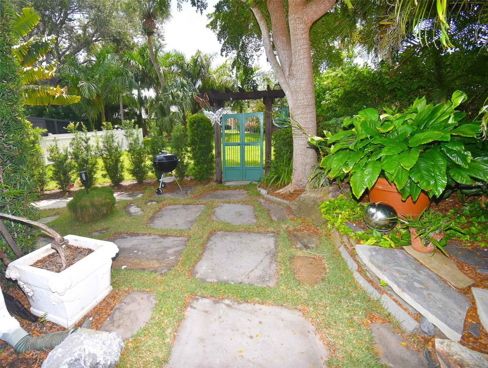 2107 89TH ST NW, BRADENTON, FL — photo 99
