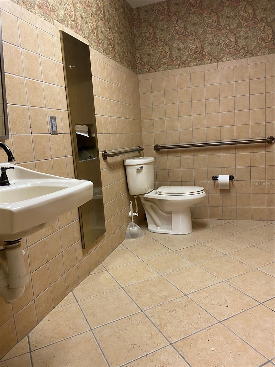 8489 SE 165TH MULBERRY LN, THE VILLAGES, FL — photo 12